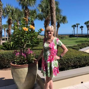 Meet your Posher, Dottie